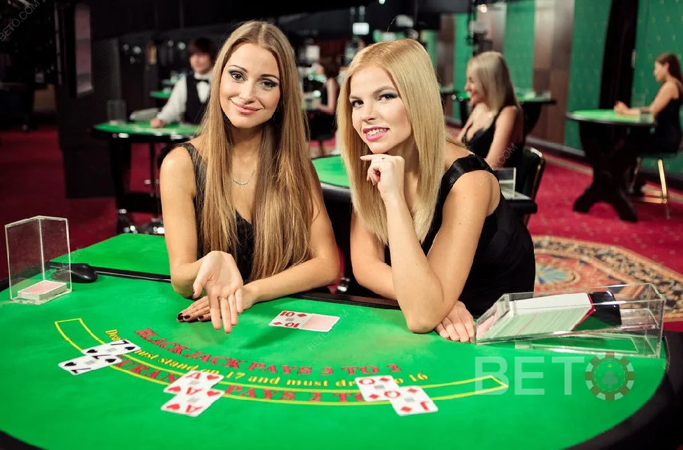 Tampilan suasana kasino live dengan meja dealer